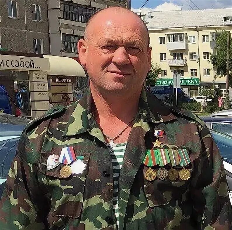 Пограничники герои россии фото Сегодня отмечает свой день рождения,Герой России Пограничник ,Евланов Сергей Але