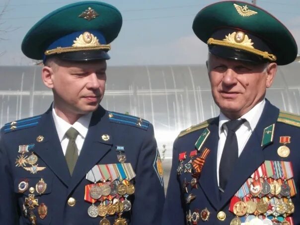 Пограничники герои россии фото ★ Generational Continuity. The son followed in the footsteps of his father, who 