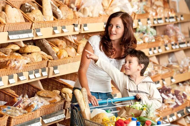 Поход в магазин фото Grocery shopping store - Woman with child. In a supermarket choosing bread , #ad