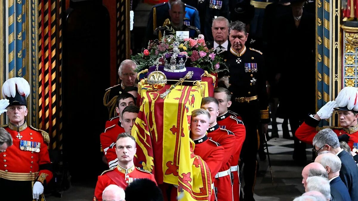 Похороны королевы елизаветы 2 фото BBC World Service - Newshour, Key moments from the funeral of Queen Elizabeth II