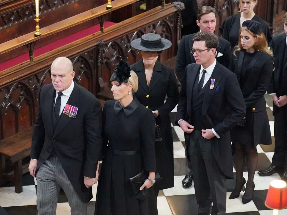 Похороны королевы елизаветы 2 фото Photos: Royal family visibly shaken, emotional at Queen Elizabeth II's funeral s