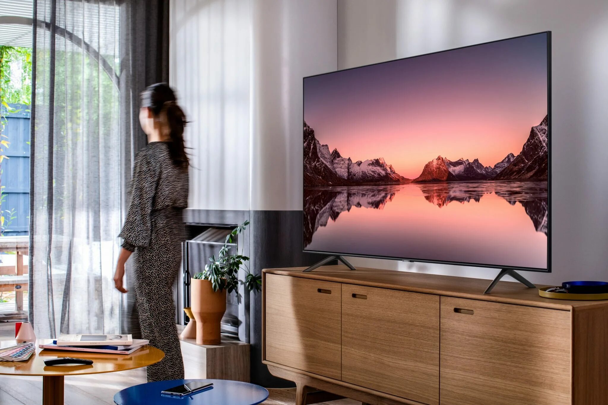 Поиск по фото телевизор Samsung'dan Quantum Dot TV: Q60T QLED 4K UHD - Technopat