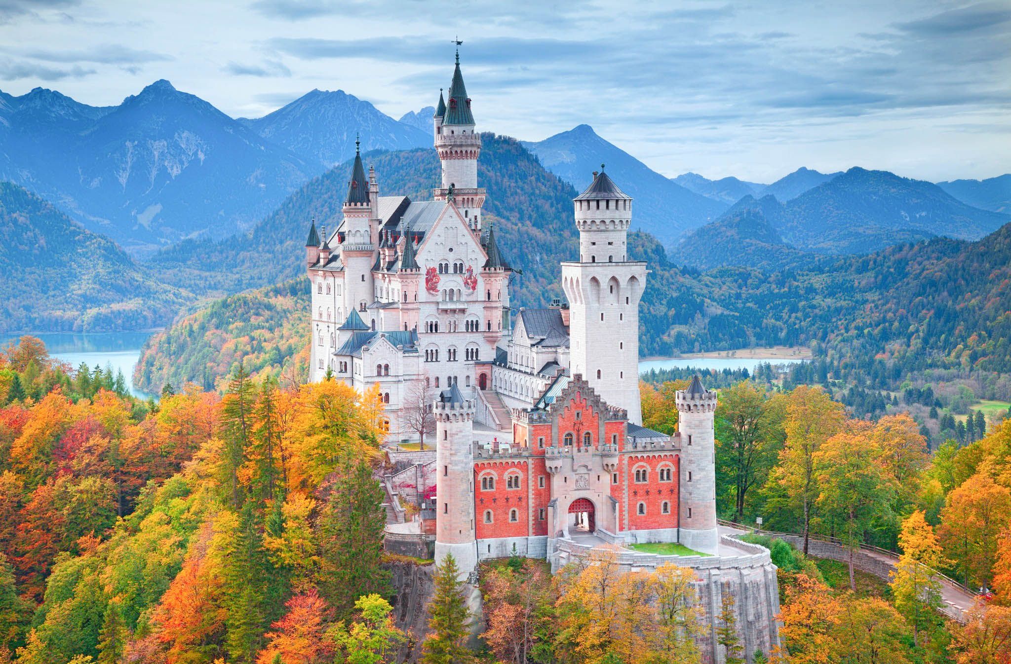 Поиск замка по фото Neuschwanstein Castle Castillo de neuschwanstein, Castillos de alemania, Castill