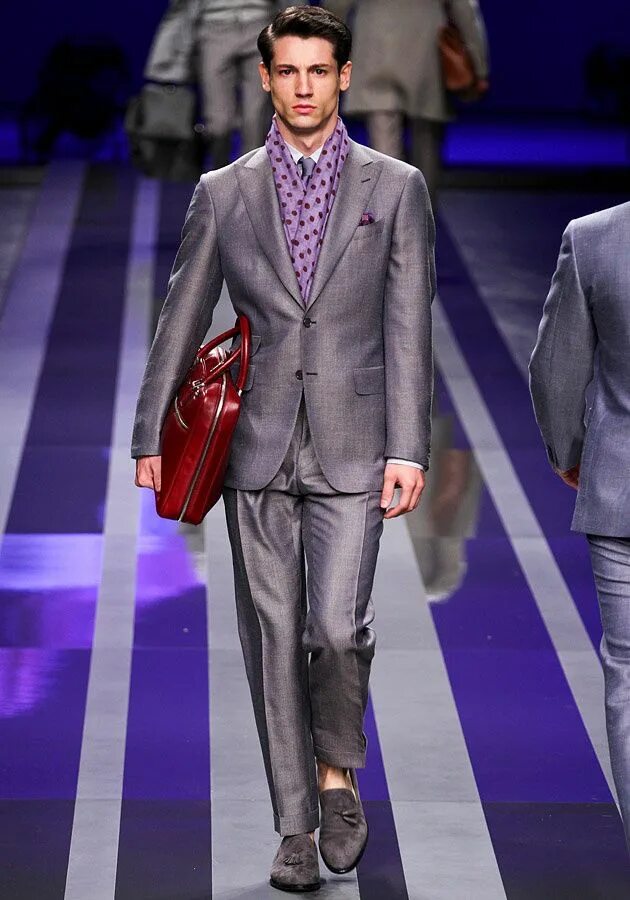 Показ мод мужских костюмов Canali en Milán Menswear FW Mens fashion inspiration, Men fashion show, Milan me