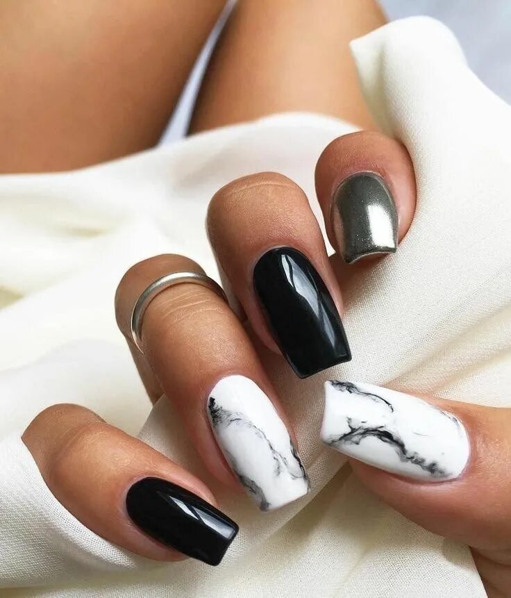 Показать черно белый маникюр Black and White Nails That are Gorgeous ( 22 Ideas ) Manicura de uñas, Manicura,