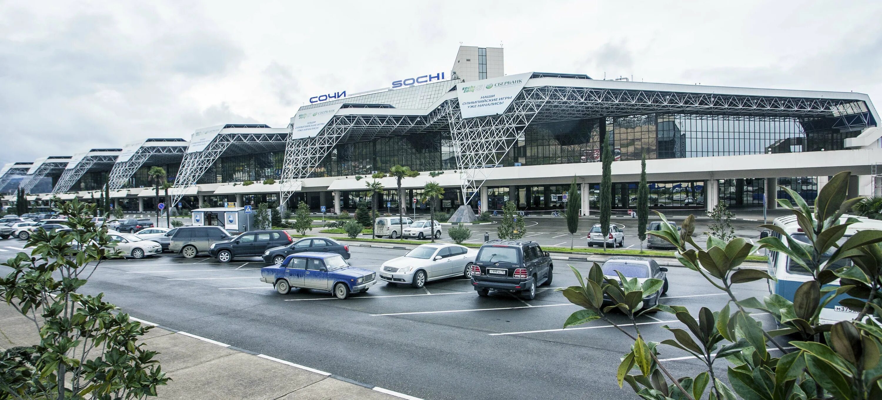 Показать фото аэропорта сочи ADLER-SOCHI INTERNATIONAL AIRPORT Rencons