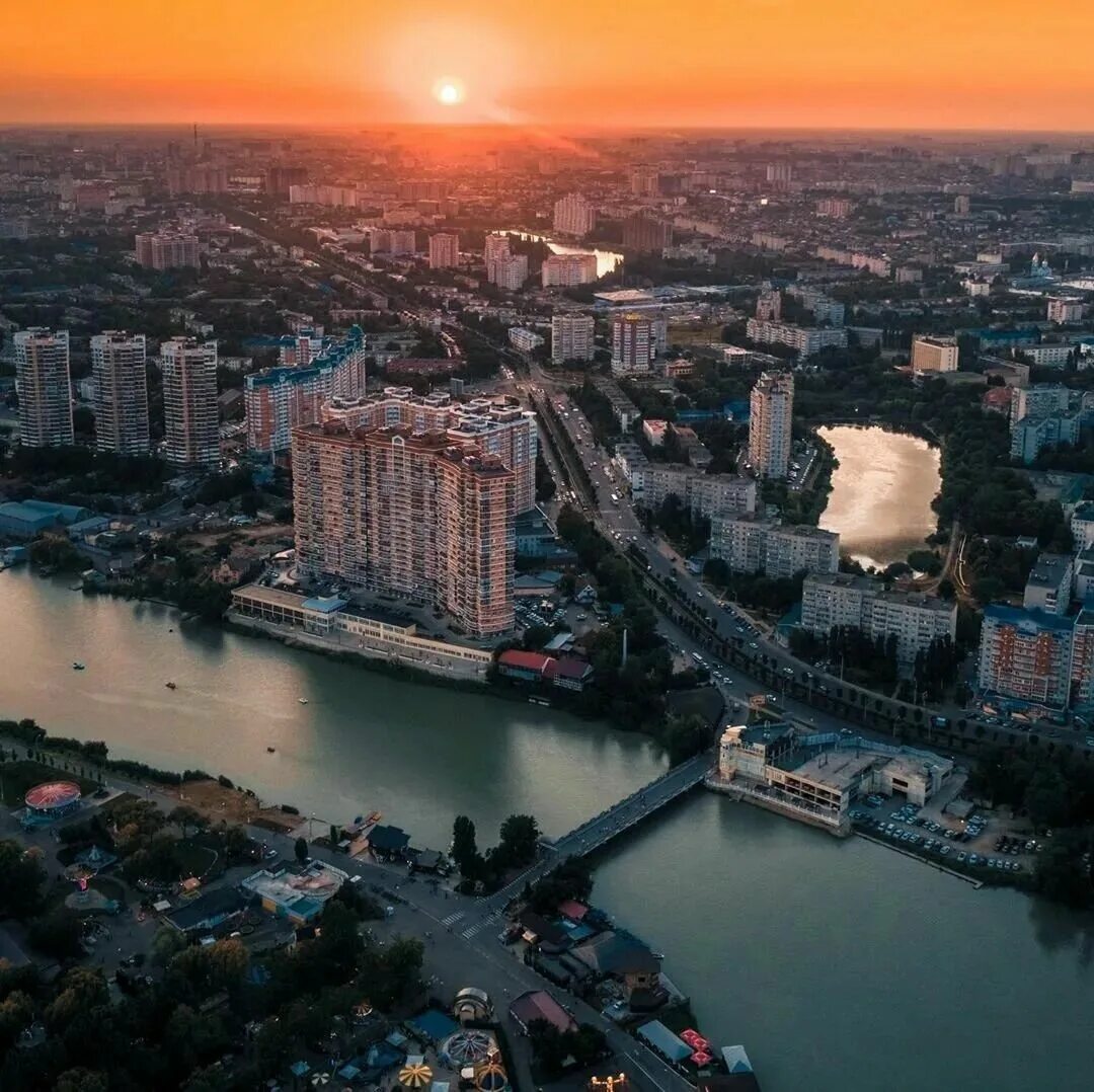 Показать фото города краснодара Краснодар in 2022 Airplane view, Water, Outdoor