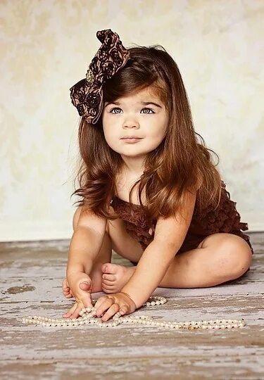 Показать фото маленькие девочки Pin by Casandra D on Photography Kids hairstyles, Beautiful children, Beautiful 