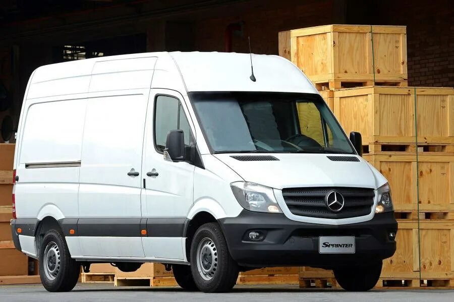 Показать фото мерседес спринтер Mercedes-Benz Sprinter 415 CDI Furgao в кузове Br.906 2016 года выпуска для рынк