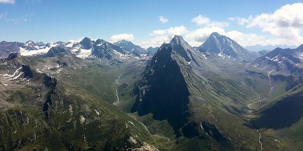 Показать фото миру Alps are 'turning green' as climate change becomes visible from space