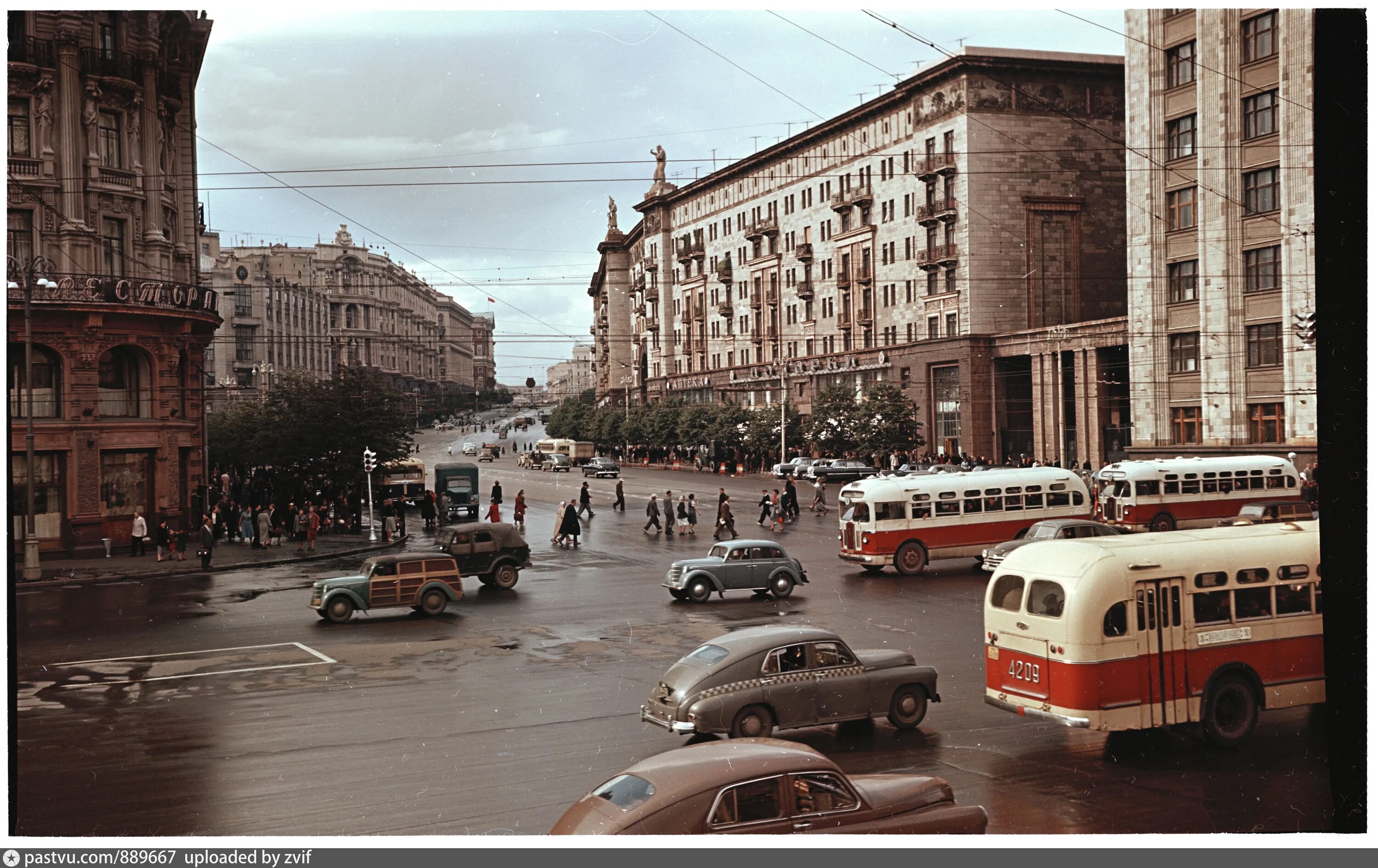 Показать фото советского время Начало улицы Горького - Retro photos