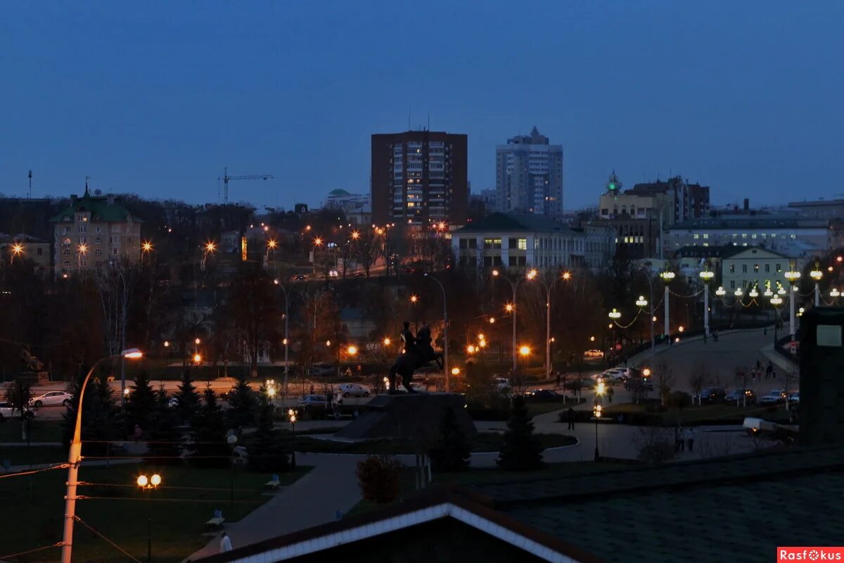 Показать город орел фото Фото: Город Орел Вид на Александровский мост и памятник Ермолову. Фотограф Серге