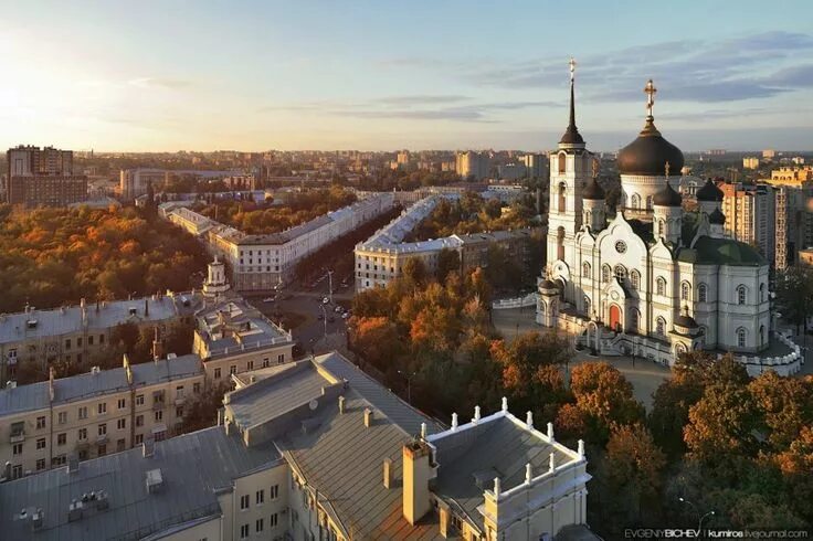 Показать город воронеж фото The Cathedral of the Annunciation in Voronezh, Russia is nearly 100 meters high!