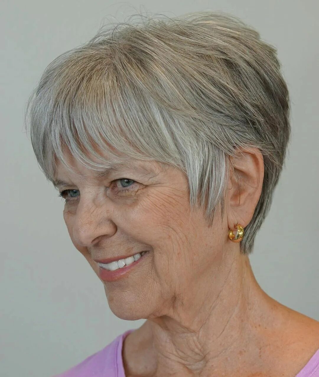 Показать короткие стрижки для женщин 60 50 Best Short Hairstyles and Haircuts for Women over 60 in 2024 Short hair over 