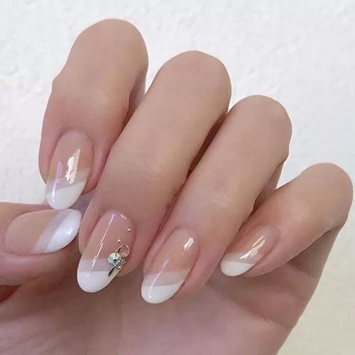 Показать красивый маникюр френч izyskannyj-manikyur1 French manicure nails, Gel nails, Wedding nail art design