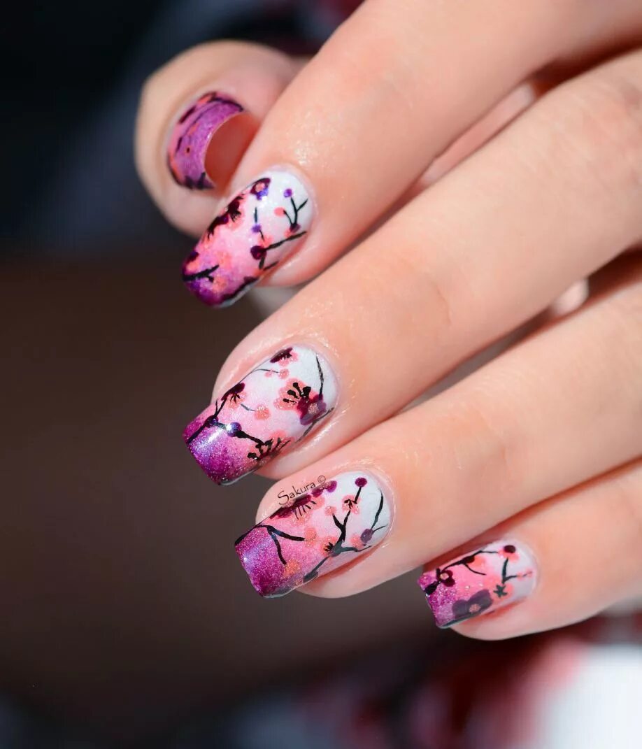 Показать красивый маникюр с рисунком Picture Polish Nail Art Quarterly 1 - Nail Art Sakura Picture polish, Ongles vio