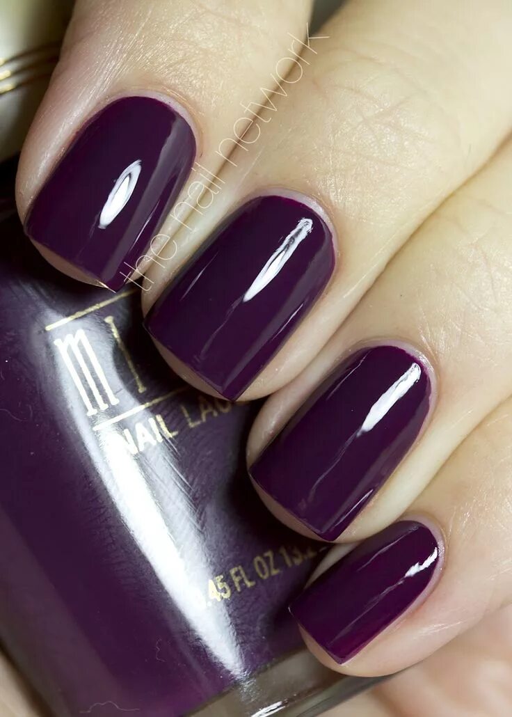 Показать цвета маникюра фото Milani Hipster Plum Plum nails, Nail colors, Nails