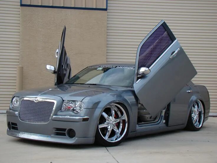 Показать тюнинг автомобиля 300 / 300C (1G) - Custom Chrysler 300 281729 - Tuning Cars Chrysler 300, Chrysle