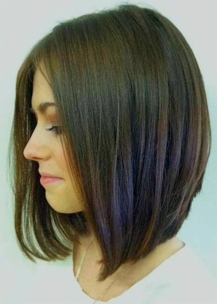 Показать женские прически длинное каре с удлинением Image result for long bob stufig Angled bob hairstyles, Thick hair styles, Long 