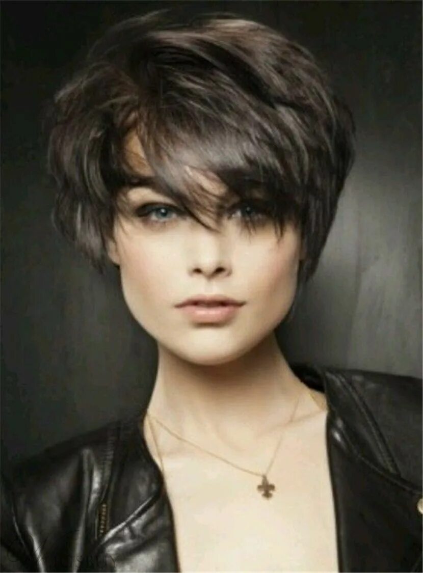 Показать женские прически фотографии Short Loose Layered Pixie Hairstyle Straight Human Hairs Capless Women Wigs 6 In