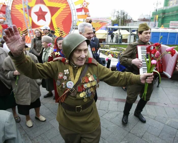 Покажи фото 9 мая Victory Day parades in Russia - All Photos - UPI.com