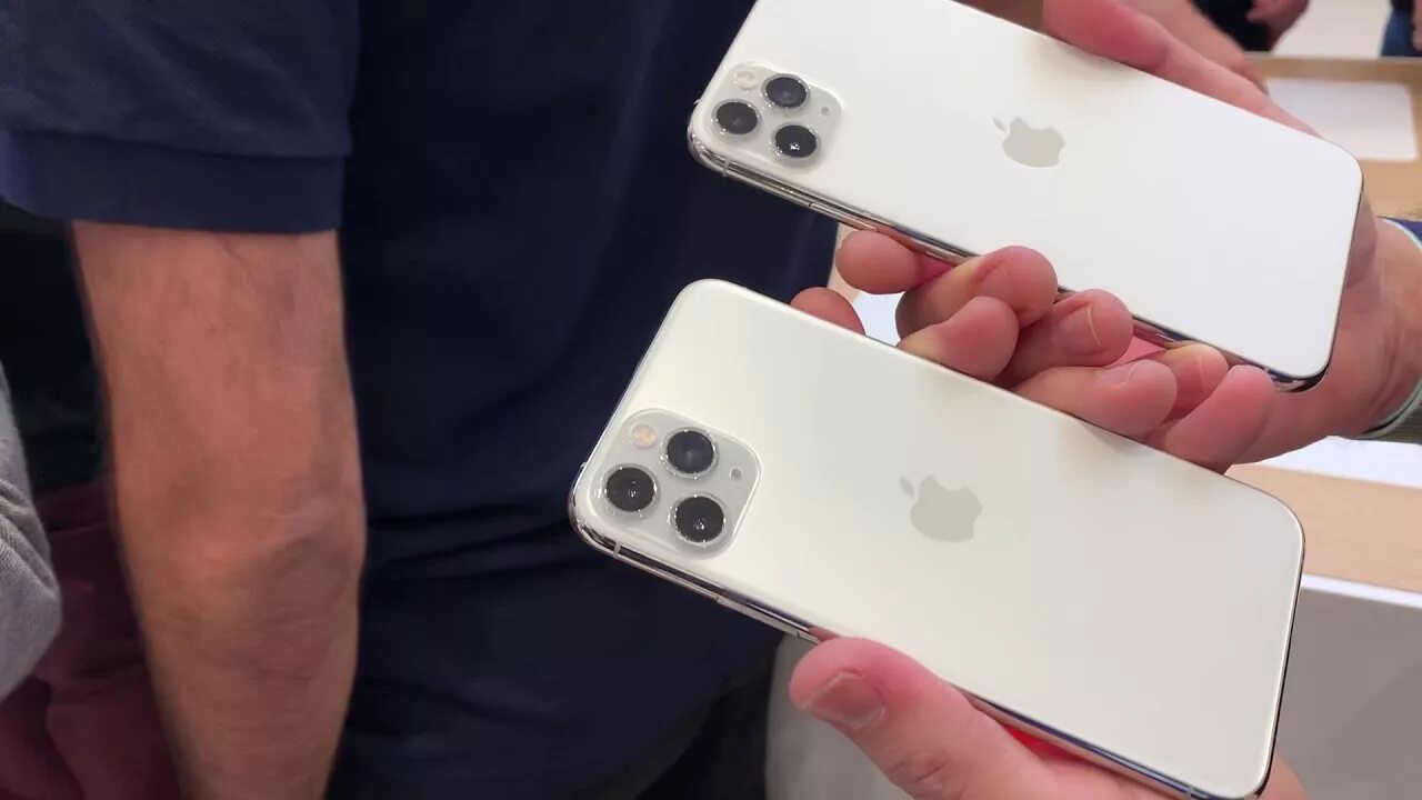 Покажи фото айфонов про макс Apple iPhone 11 Pro and iPhone 11 Pro Max hands-on -- Apple's new flagship devic