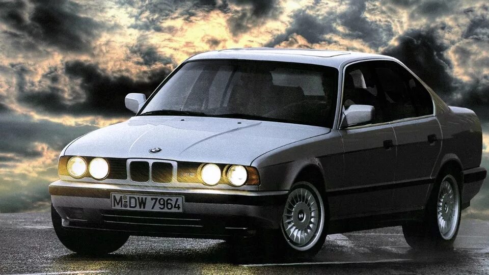 Покажи фото бмв е 34 BMW M5 (E34). Навои. Отзывы владельцев с фото - DRIVE2.RU