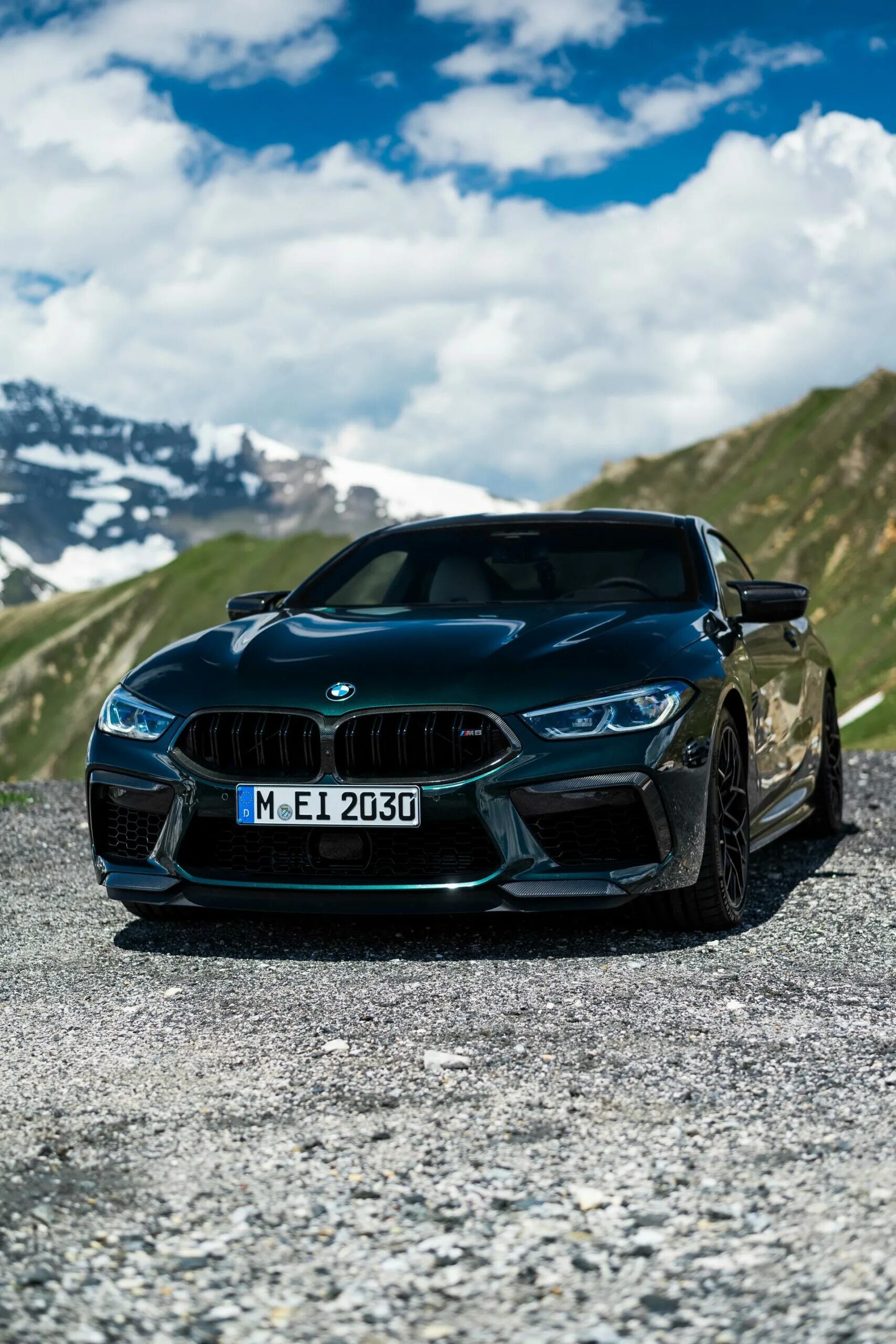 Покажи фото бмв м 8 10,000 km in a 2019 BMW M8 Competition - REVIEW