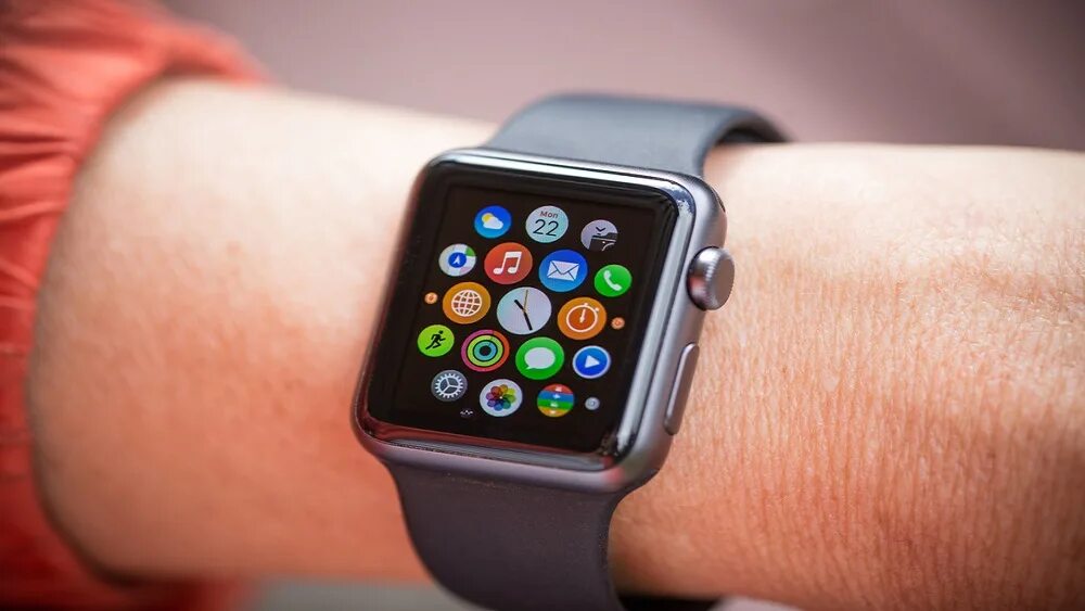 Покажи фото часов Apple Watch резко упали в цене - Российская газета