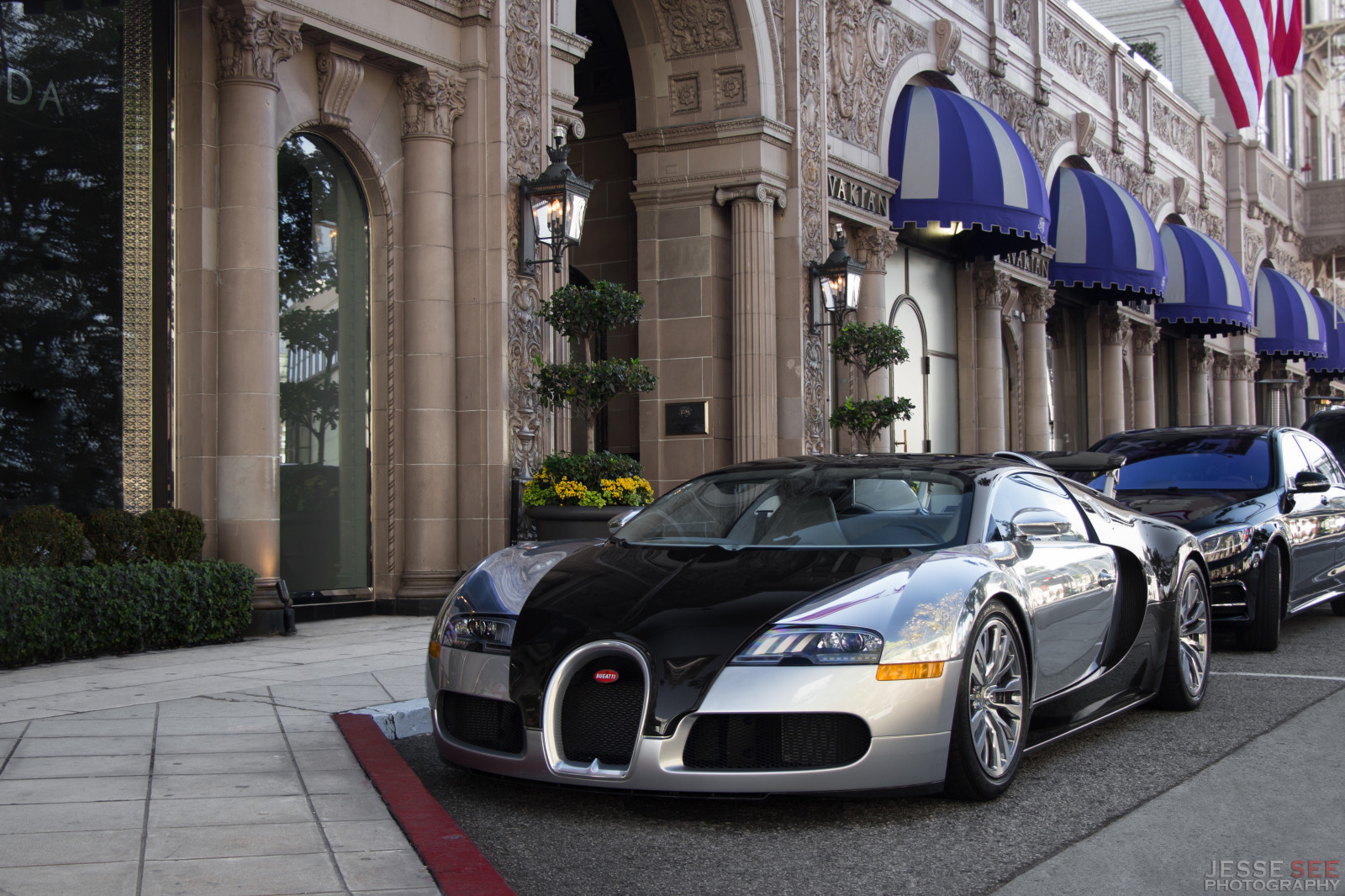 Покажи фото дорогих машин Wallpaper : black, street, road, photography, sports car, Bugatti Veyron, chrome