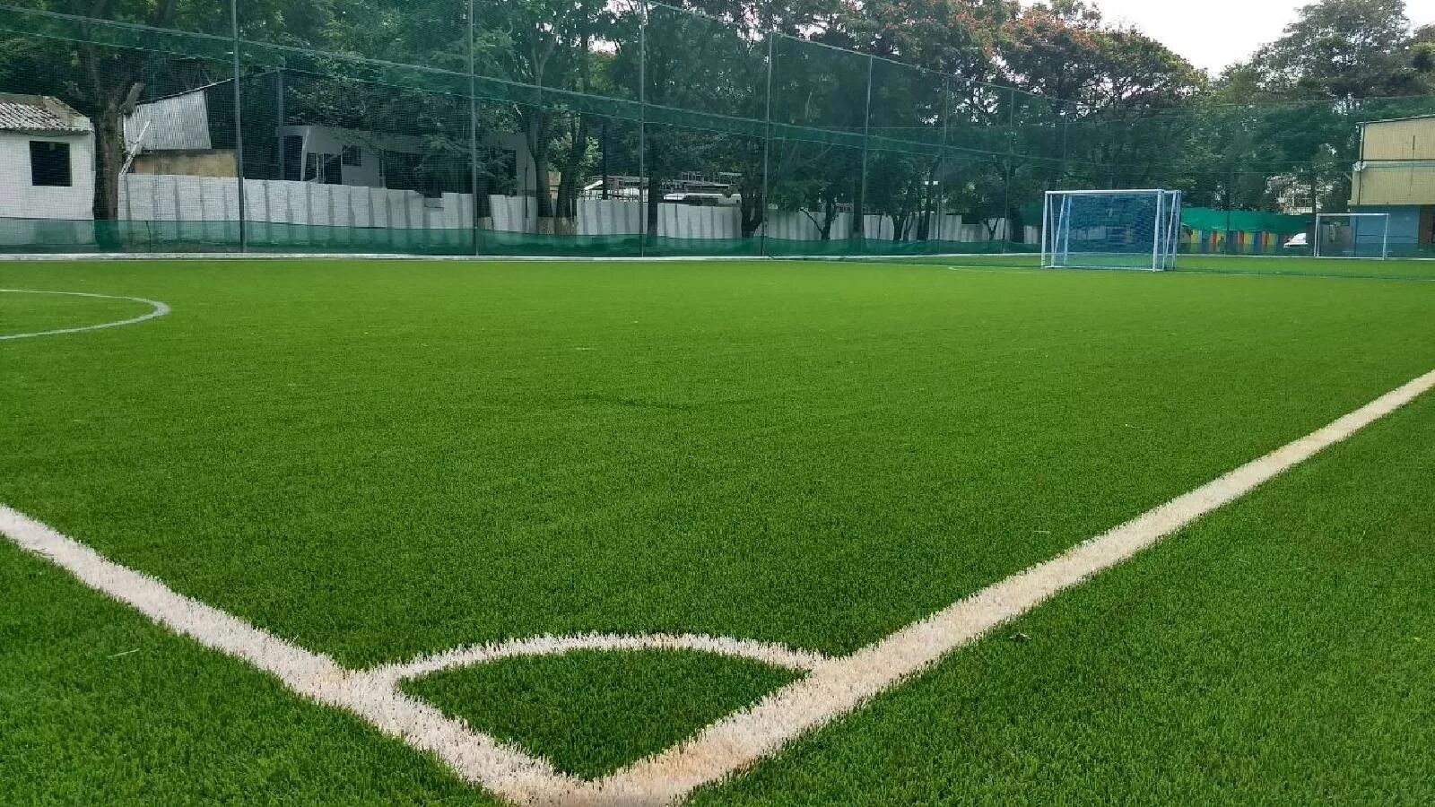 Покажи фото футбольного поля Football Turf Ground Near Me Best Sale teplostroy-52.ru