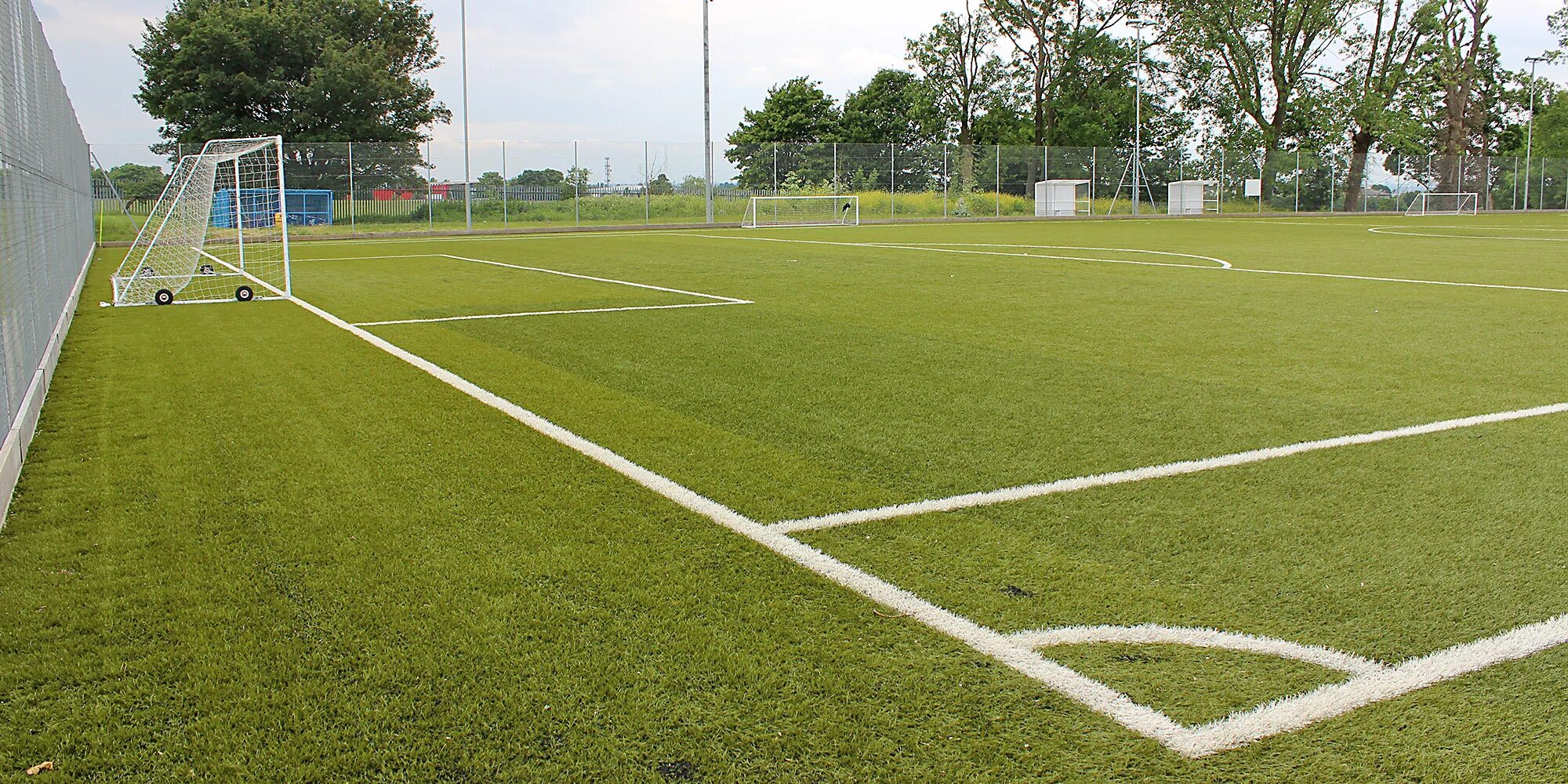 Покажи фото футбольного поля 3G Football Pitch hire - Schools Plus Purley