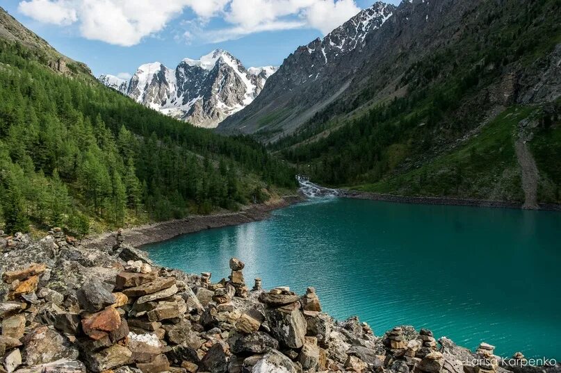 Покажи фото горного алтая Республика Алтай . Нижнее Шавлинское озеро автор: Лариса Карпенко #Алтай vk.com/