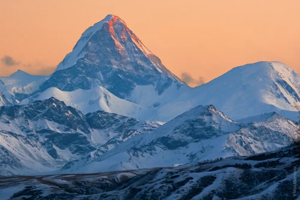 Скачать обои sunset, mountain, snow, раздел природа в разрешении 4910x3200