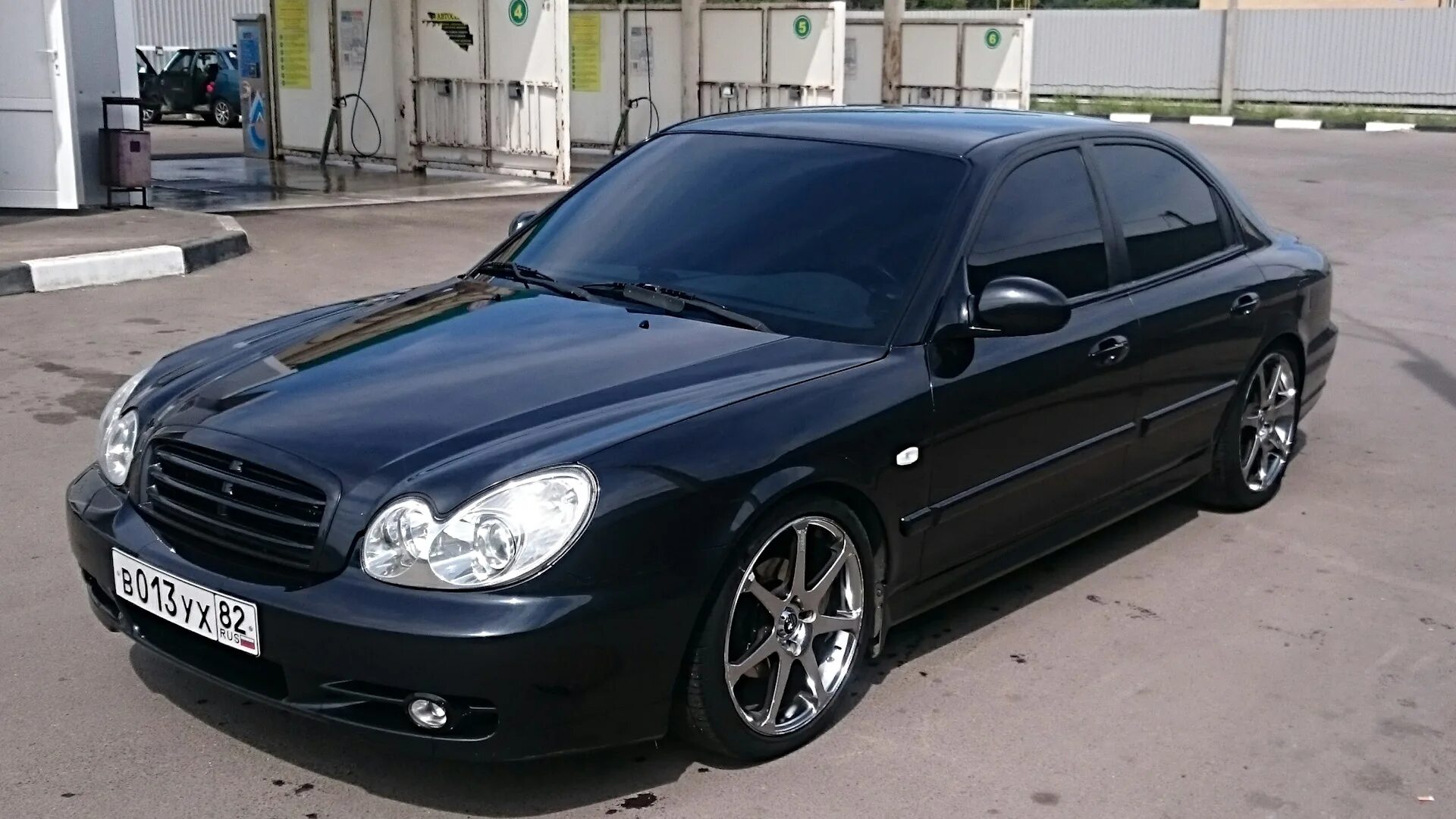 Купить б/у Hyundai Sonata IV (EF) Рестайлинг 2.0 MT (131 л.с.) бензин механика в