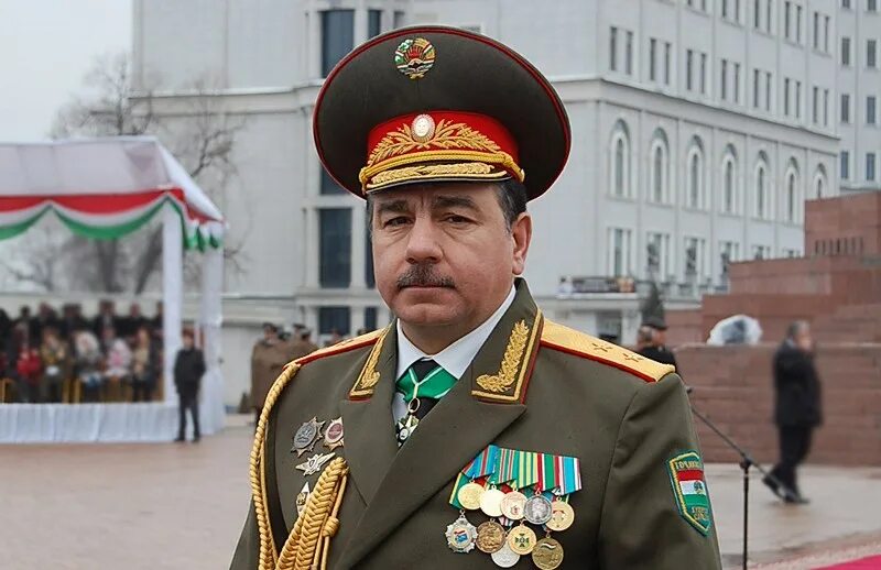 Покажи фото из таджикистана генерал шарипов изатулло Tajik defense minister to attend meeting of the CIS Council of Defense Minister 