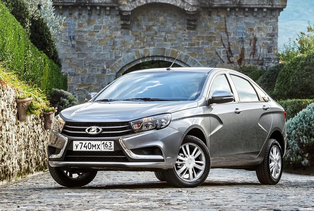 Покажи фото лады В России началось тестирование автопилота для Lada Vesta