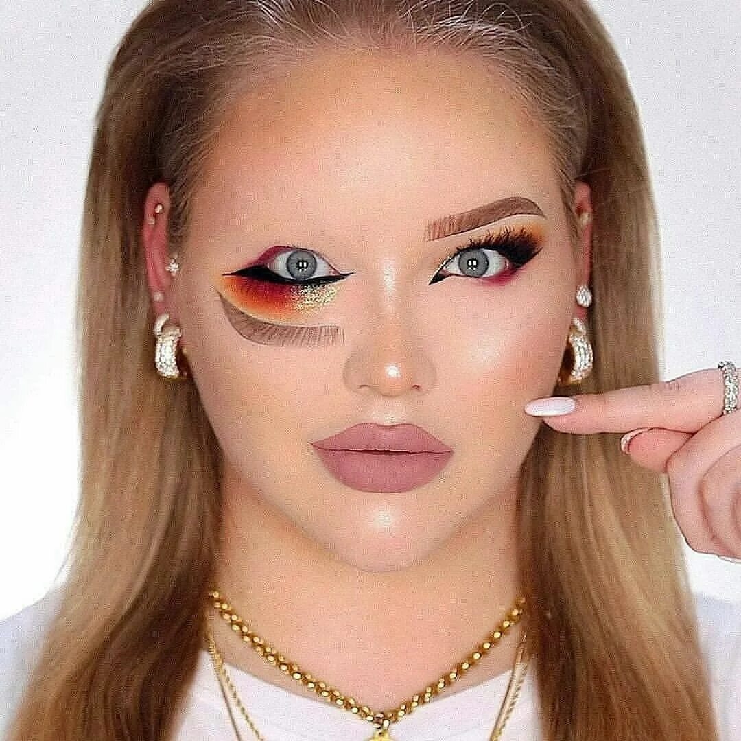 Покажи фото макияжа 1-4? Tag your friends Follow me if you LOVE Make Up @makeup.chant @makeup.chant 