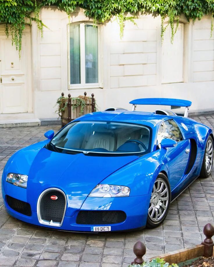 Покажи фото машин Bugatti Veyronhttp://m0be.com/mark531/a1a2d7f2 This dream car could be yours if 