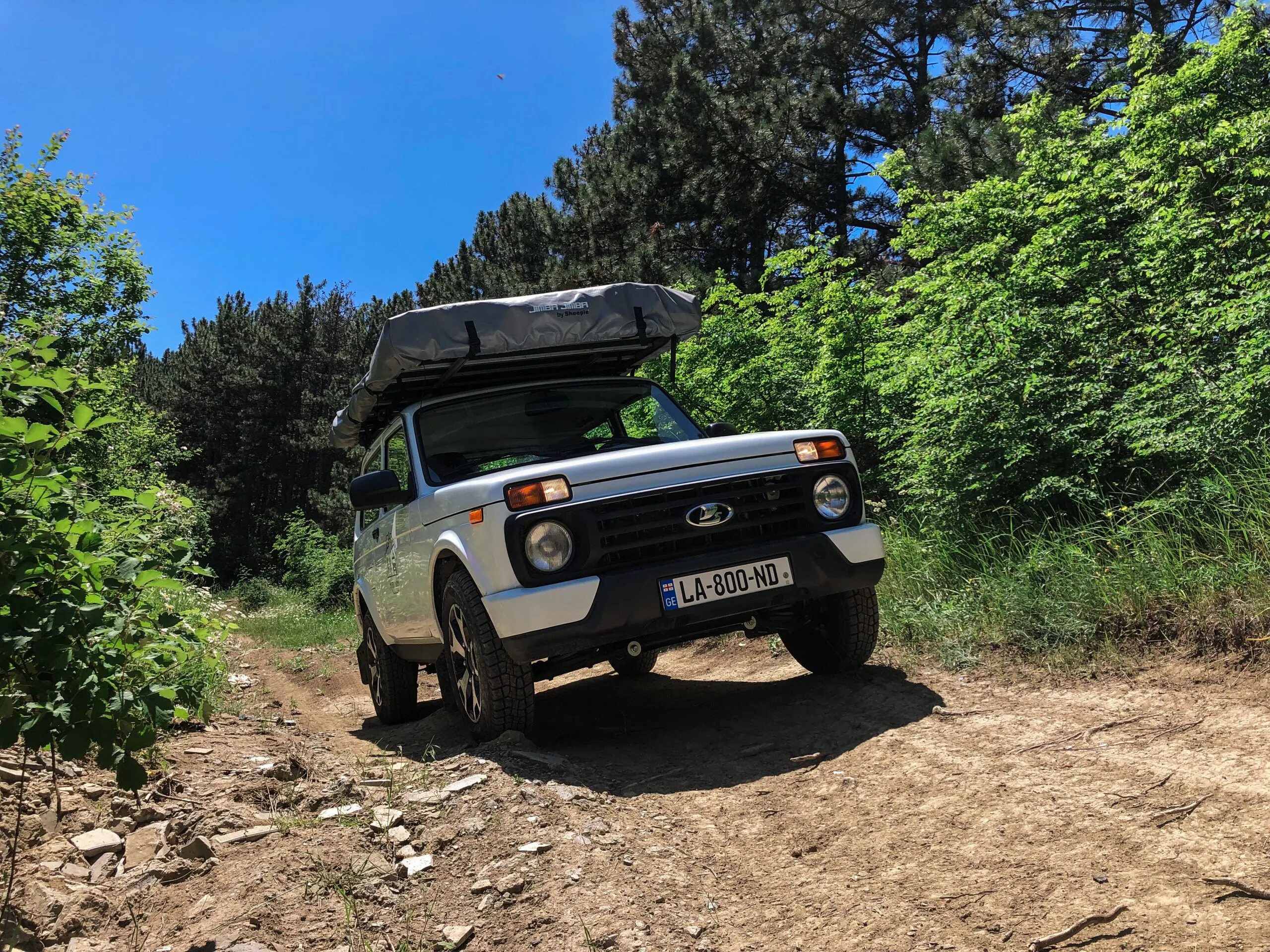 Покажи фото нива тревел Lada Niva 4x4 Camping Car - Overlando.com