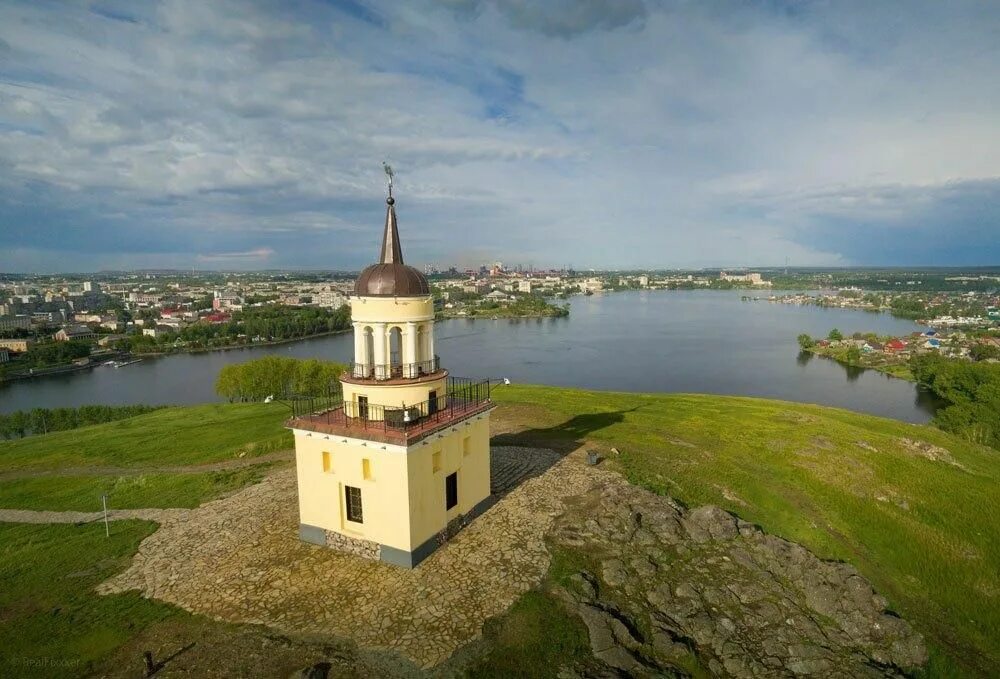 Покажи фото нижнего тагила Музей "Лисьегорская башня" - Нижний Тагил, ул. Лисогорская, д 1а. Подробная инфо