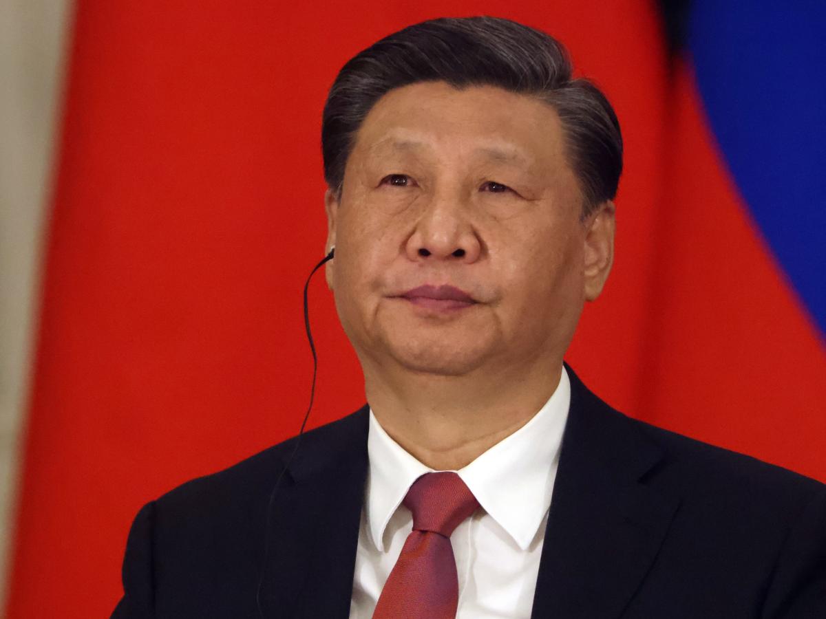 Покажи фото президента китая China's economy is in so much trouble that even Xi Jinping's admitting that busi