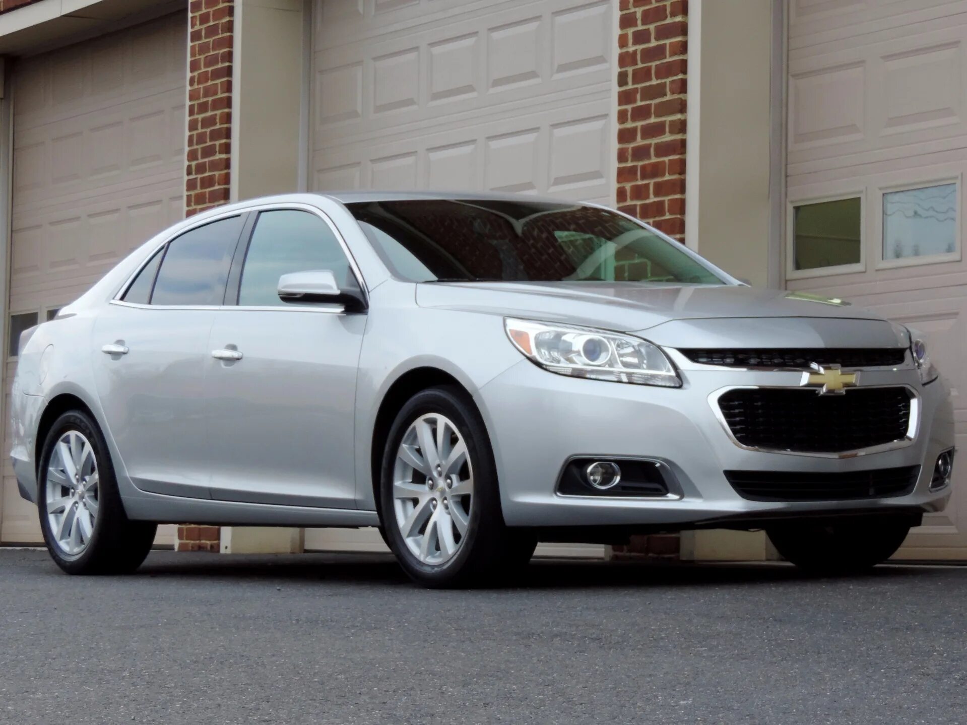 Покажи фото шевроле малибу 2015 Chevrolet Malibu LTZ Stock 123530 for sale near Edgewater Park, NJ NJ Chevr