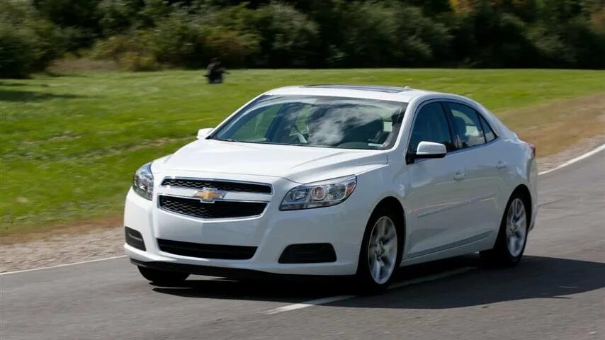 Покажи фото шевроле малибу Chevrolet Malibu Guadeloupe France - 01bots #auto - YouTube