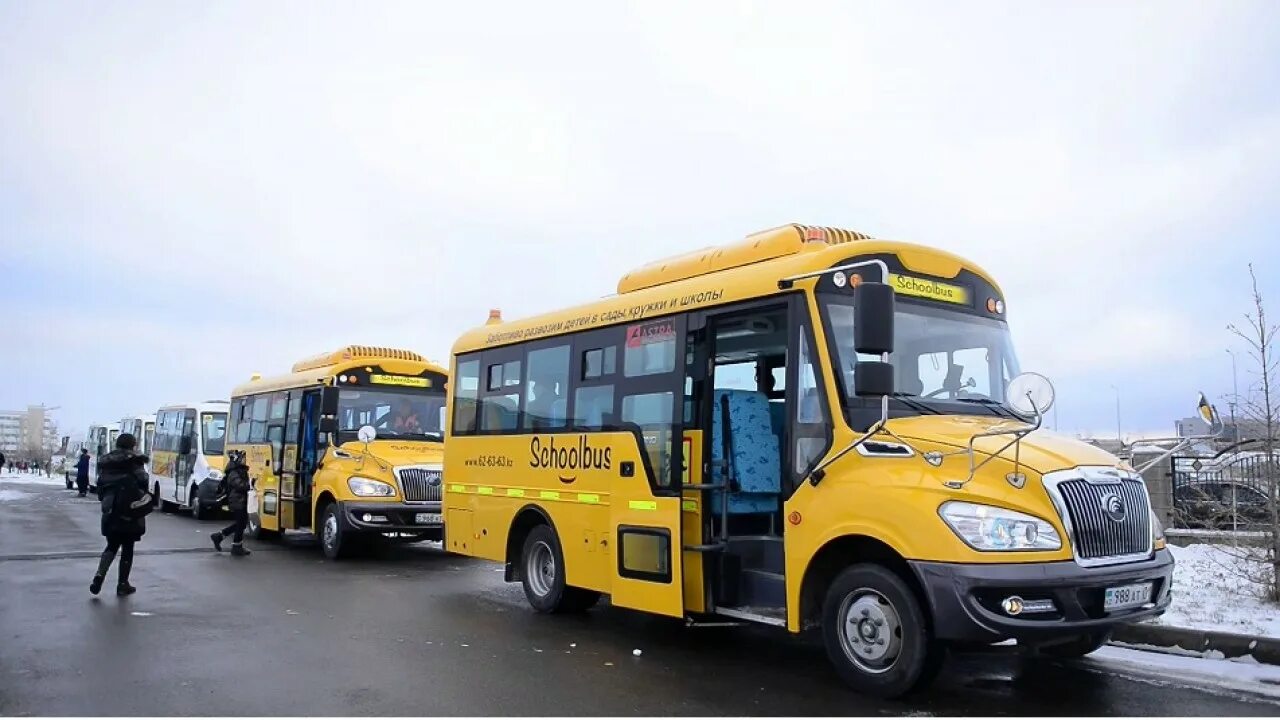 Покажи фото школьных автобусов Ужесточены требования к школьным автобусам Inbusiness.kz