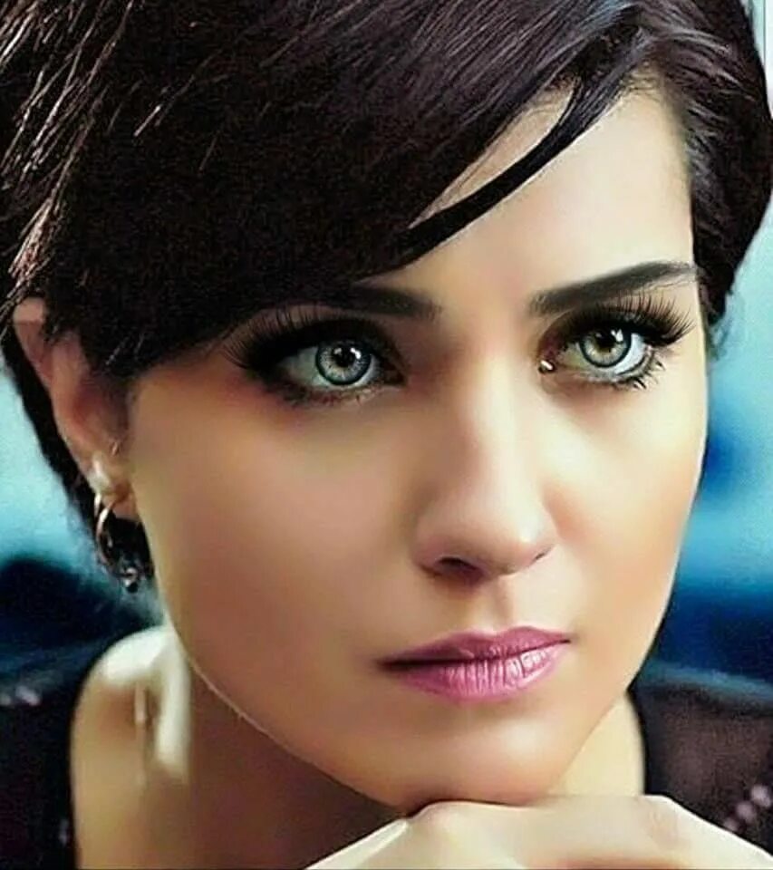 Покажи фото турецкой актрисы Tuba Buyukustun Gorgeous eyes, Beautiful eyes, Beauty eyes