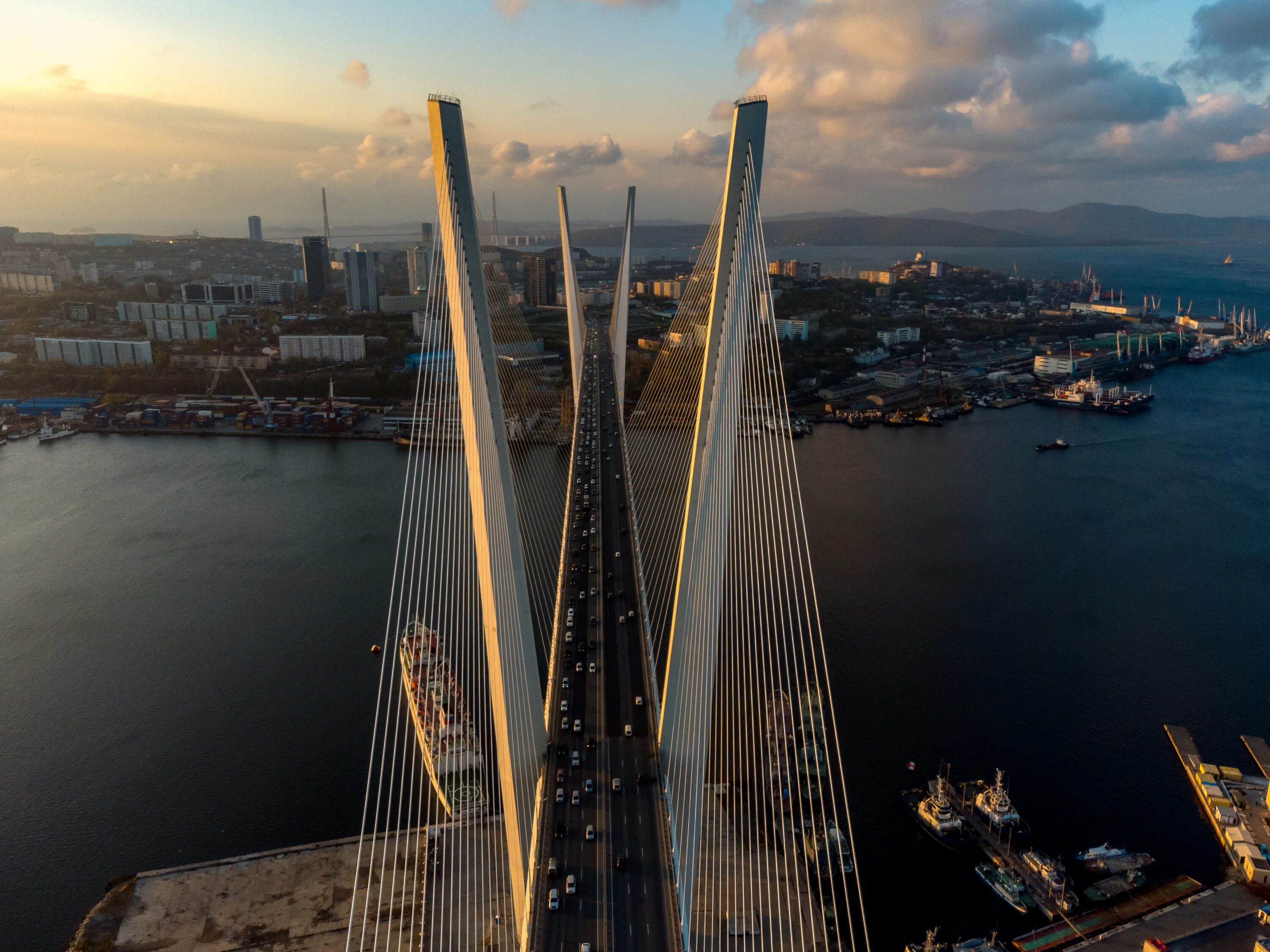 Покажи фото владивостока Золотой мост Владивостока. Photographer Tsybenko Kirill