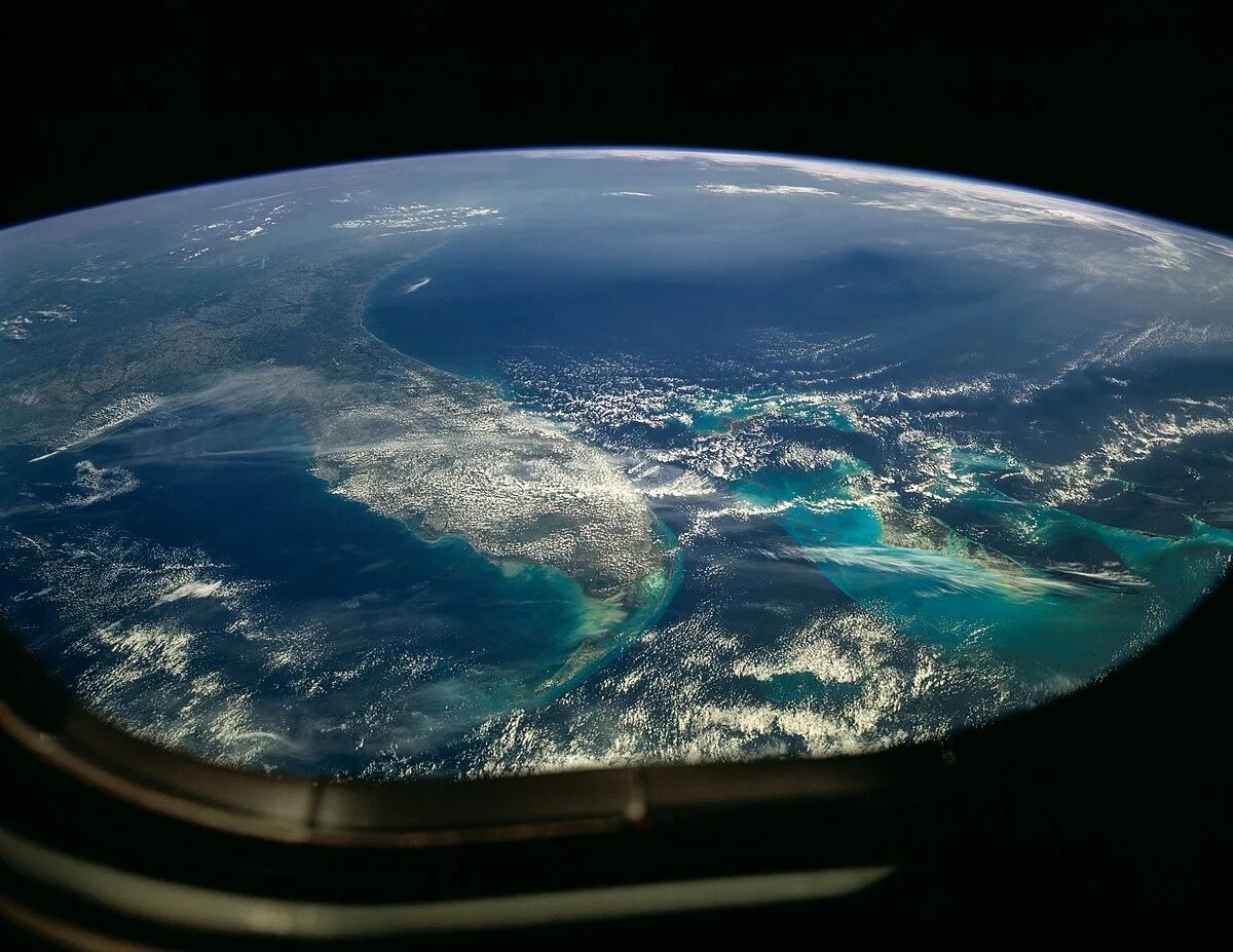 Покажи фото земли из космоса File:Florida from STS-31.jpg - Wikipedia