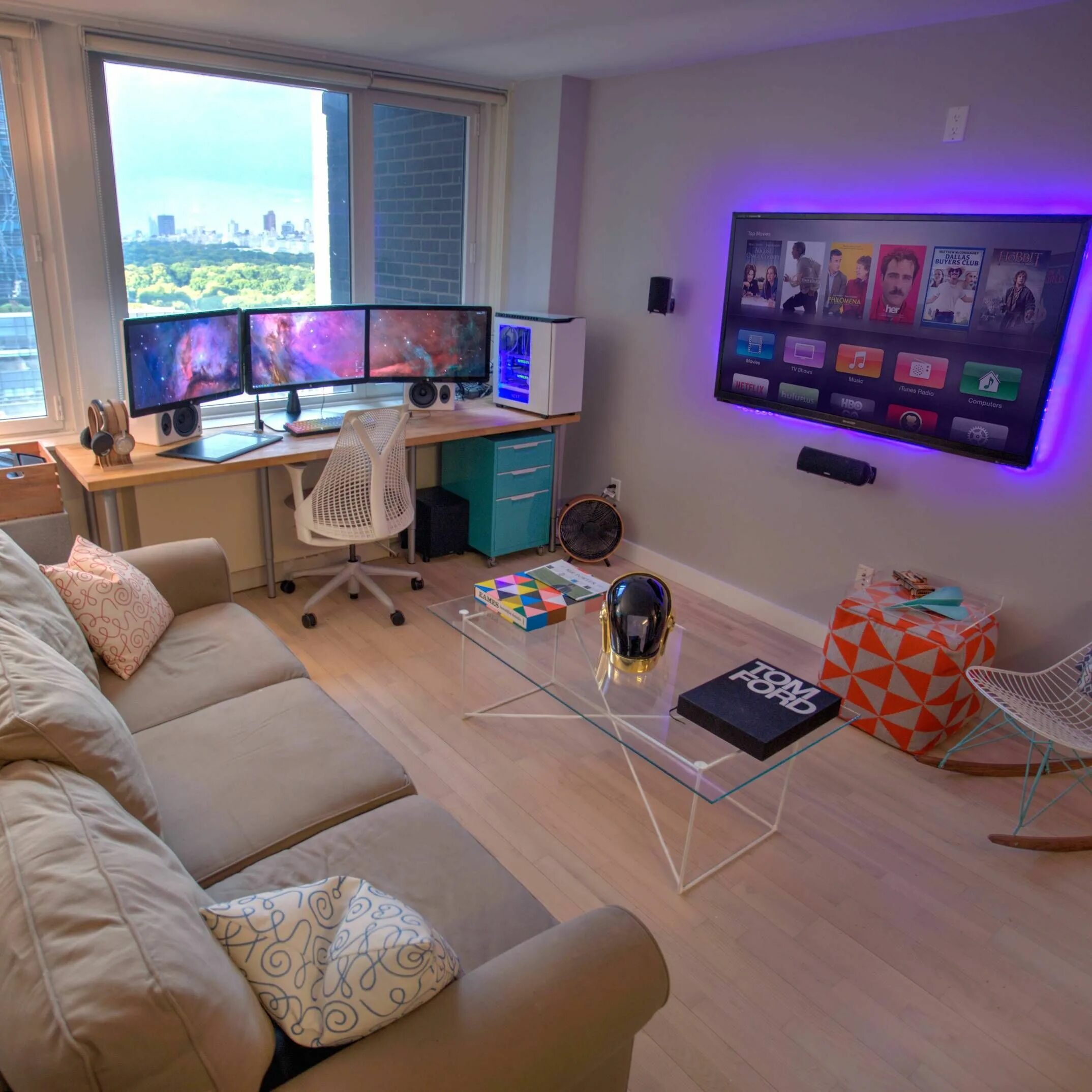 Покажи интерьер комнаты 50 Awesome Gaming Room Setups 2023 Gamer's Guide Small game rooms, Games room in