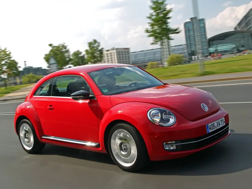 Покажи как выглядит машина Volkswagen Beetle 2011, 2012, 2013, 2014, 2015, хэтчбек 3 дв., 2 поколение, A5 т